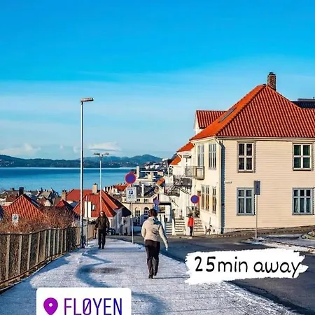 Lovely With Free Parking In Shared Apartment Bergen